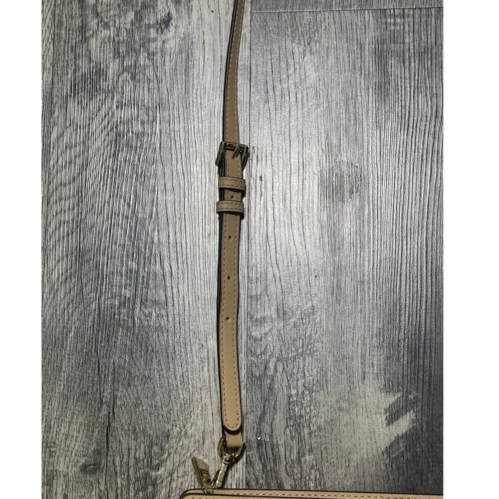 Michael Kors excellent pre